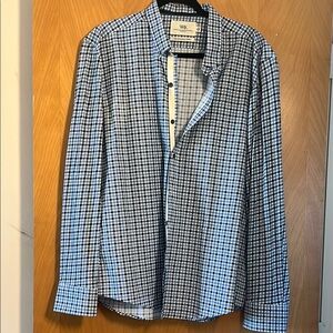 Men's Blue and White Checkered Casual Button Down Shirt